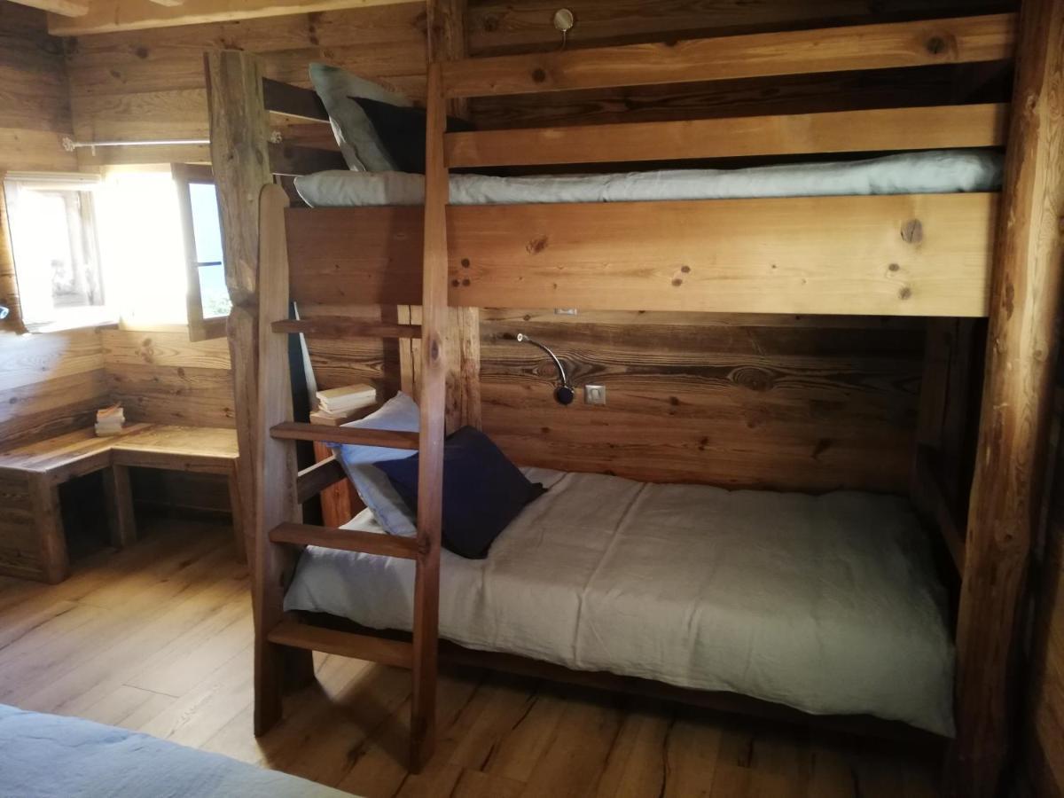 Chambres Et Tables D'Hotes Le Choton A Nono - Col Du Joly Beaufortain Hauteluce Exterior photo