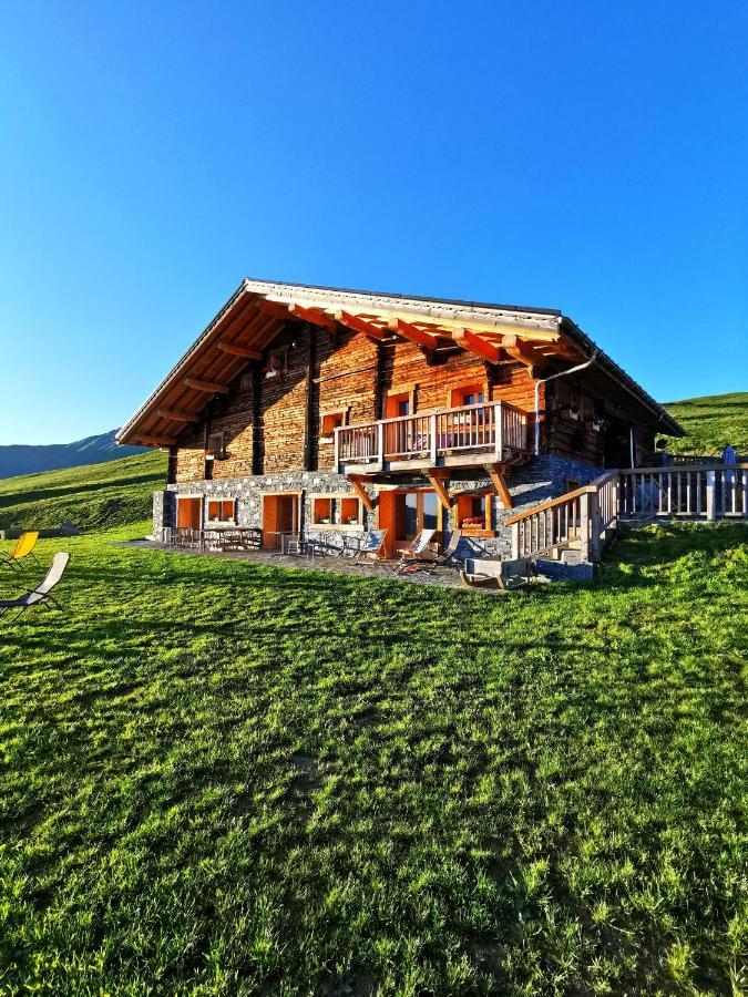 Chambres Et Tables D'Hotes Le Choton A Nono - Col Du Joly Beaufortain Hauteluce Exterior photo